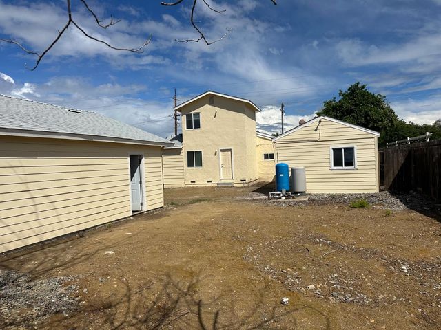 28237 S Macarthur Dr, Tracy, CA 95377