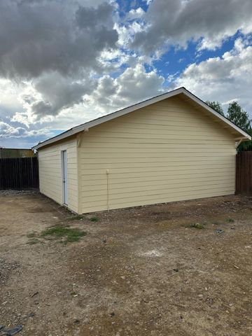 28237 S Macarthur Dr, Tracy, CA 95377