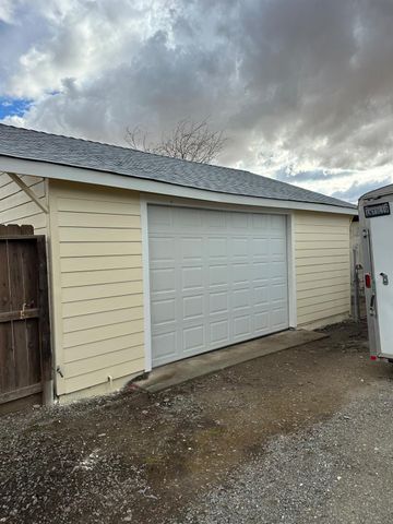 28237 S Macarthur Dr, Tracy, CA 95377