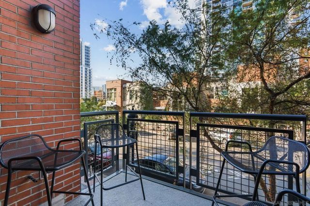 877 Island Ave 203, San Diego, CA 92101