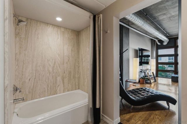 877 Island Ave 203, San Diego, CA 92101