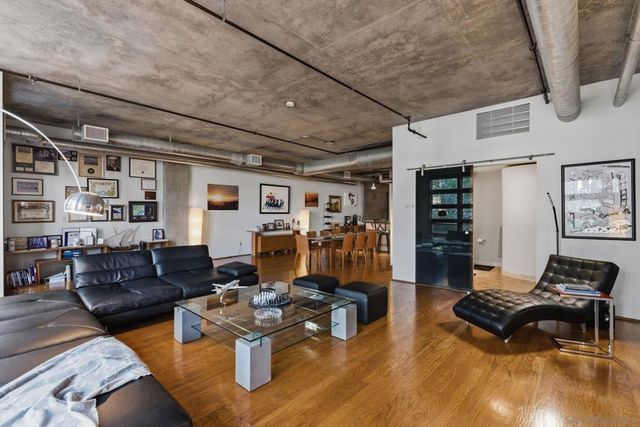 877 Island Ave 203, San Diego, CA 92101