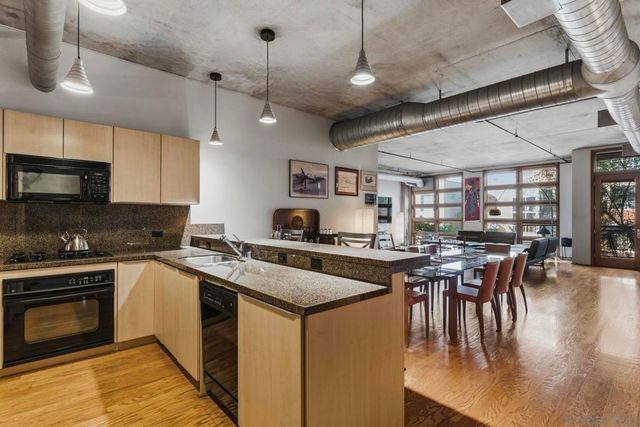 877 Island Ave 203, San Diego, CA 92101