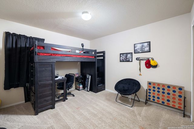 11515 N Peak, San Antonio, TX 78245