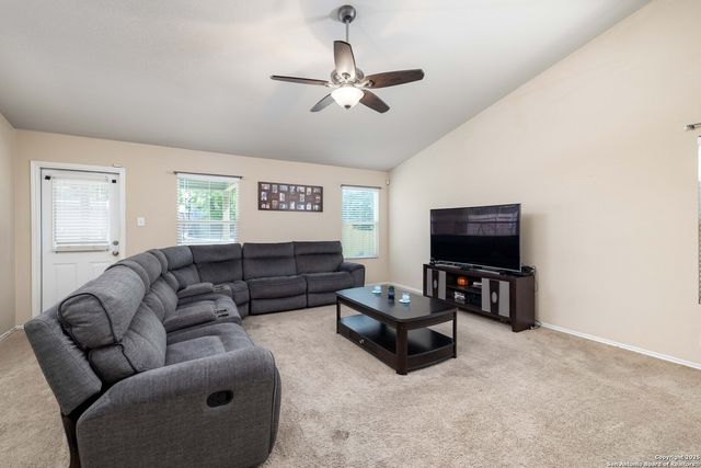 11515 N Peak, San Antonio, TX 78245