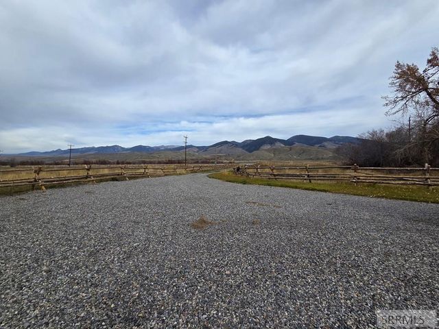 1119 Hwy 28, Salmon, ID 83467