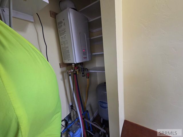 1119 Hwy 28, Salmon, ID 83467