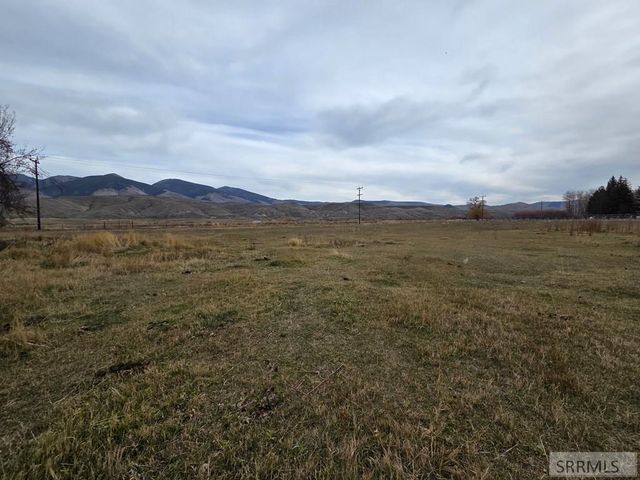 1119 Hwy 28, Salmon, ID 83467