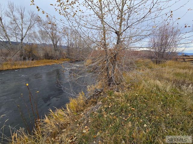 1119 Hwy 28, Salmon, ID 83467