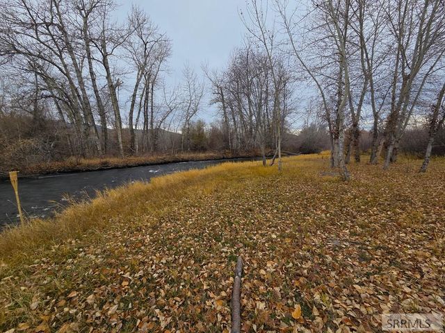 1119 Hwy 28, Salmon, ID 83467