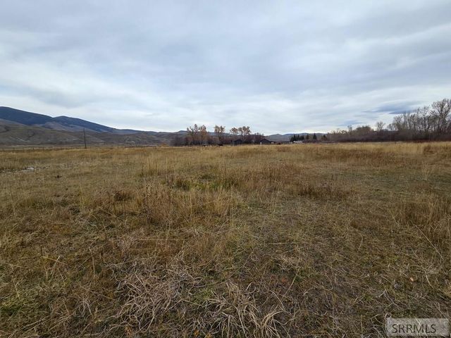 1119 Hwy 28, Salmon, ID 83467