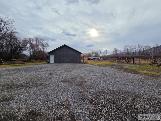 1119 Hwy 28, Salmon, ID 83467