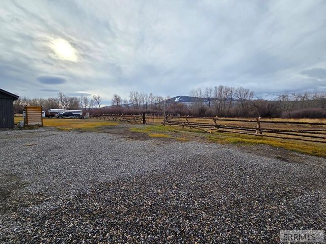 1119 Hwy 28, Salmon, ID 83467