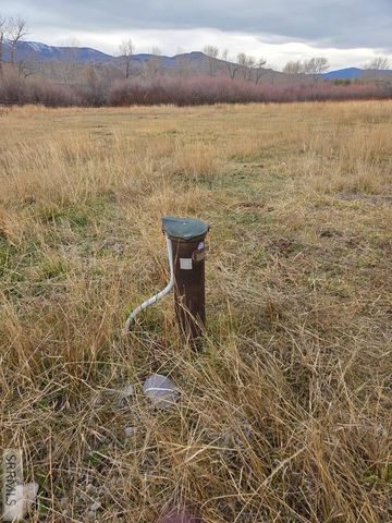 1119 Hwy 28, Salmon, ID 83467