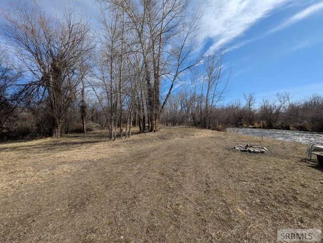 1119 Hwy 28, Salmon, ID 83467