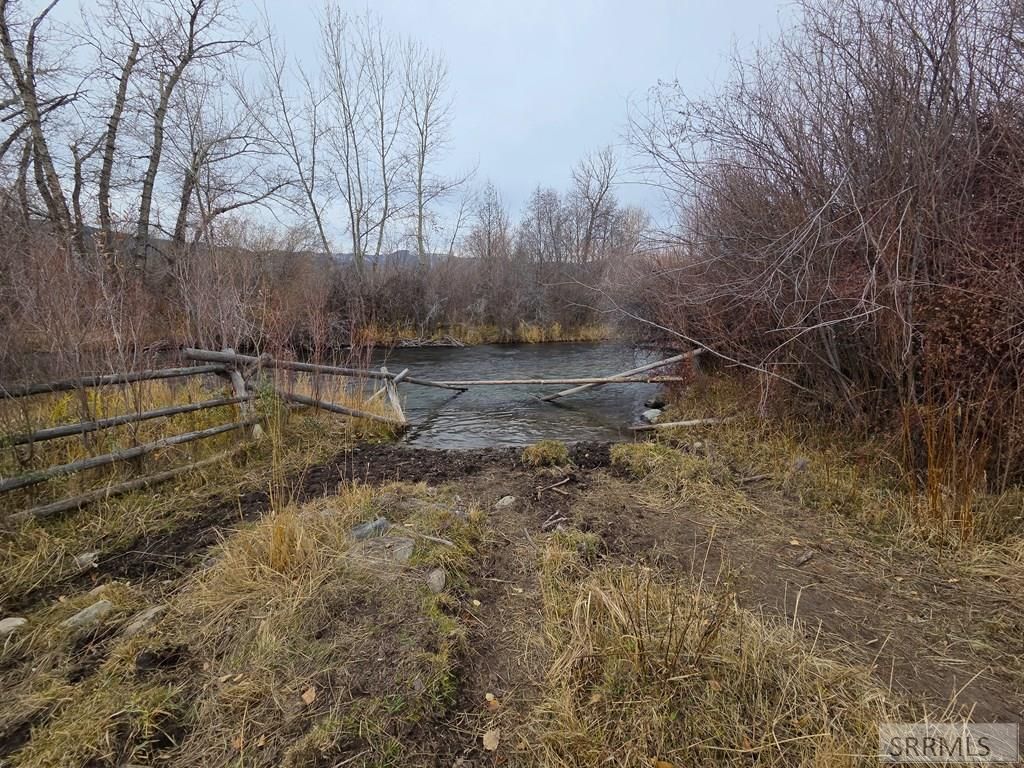 Image 80 of property listing at 1119 Hwy 28, Salmon, ID 83467