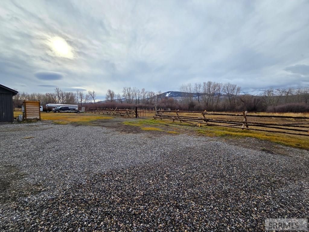 Image 92 of property listing at 1119 Hwy 28, Salmon, ID 83467