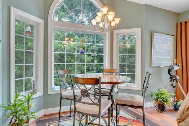 1914 Buccaneer RD, Moneta, VA 24121