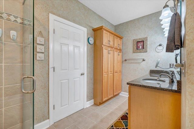 1914 Buccaneer RD, Moneta, VA 24121