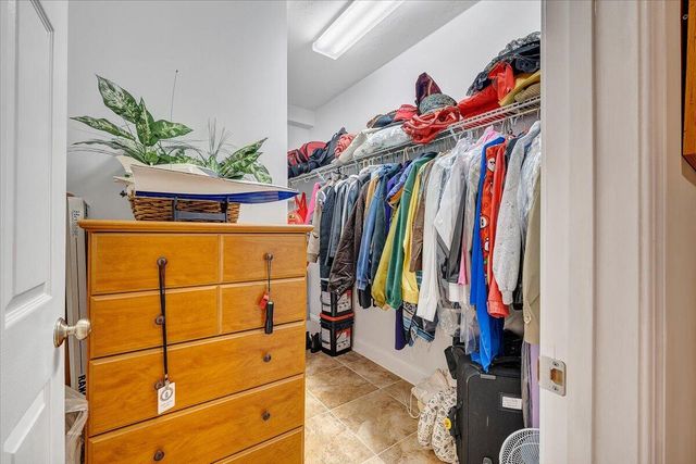 1914 Buccaneer RD, Moneta, VA 24121