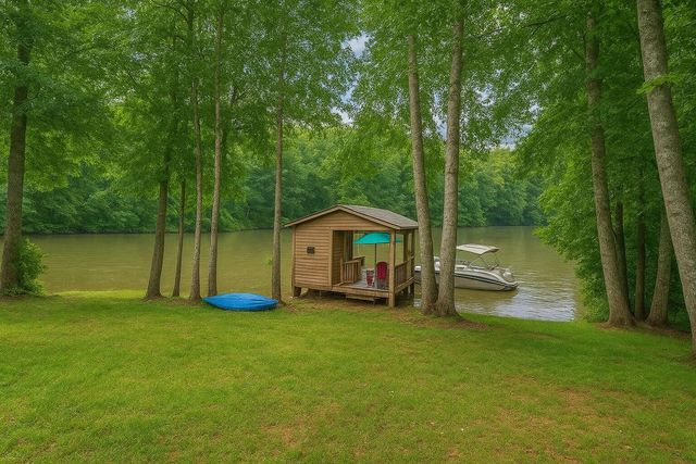 1914 Buccaneer RD, Moneta, VA 24121