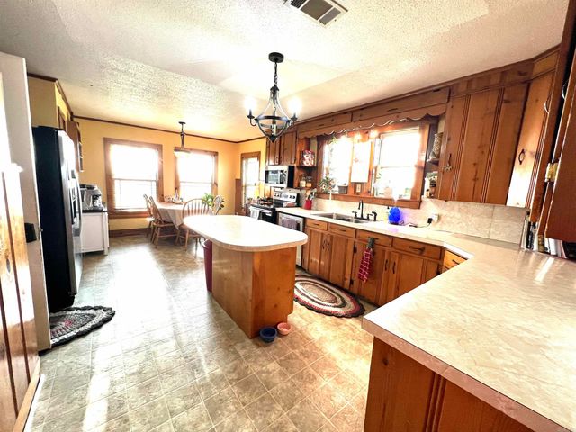 10011 N 293 Highway, Dumas, AR 71639