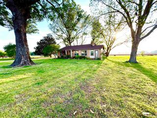 10011 N 293 Highway, Dumas, AR 71639