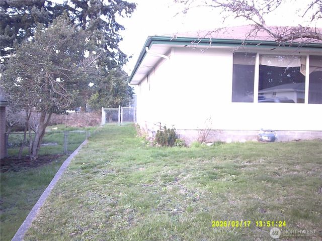 1550 NE 8th Avenue, Oak Harbor, WA 98277