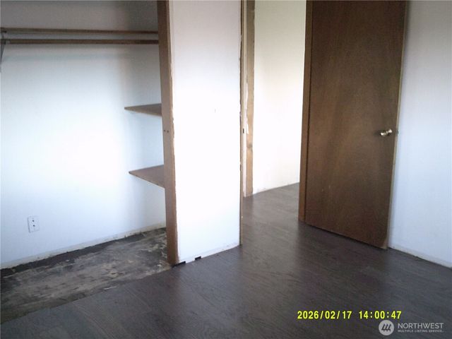 1550 NE 8th Avenue, Oak Harbor, WA 98277