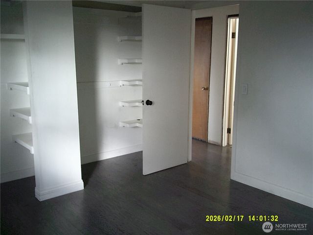 1550 NE 8th Avenue, Oak Harbor, WA 98277