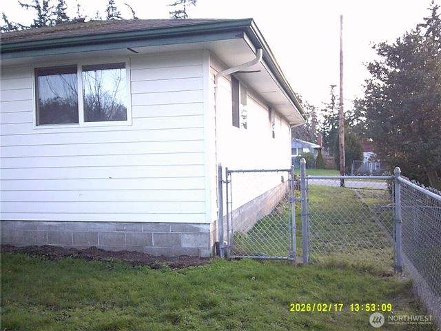 1550 NE 8th Avenue, Oak Harbor, WA 98277