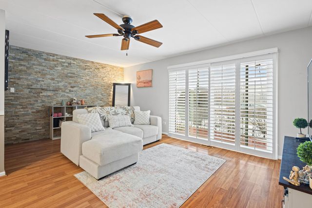 10831 S Keating Avenue 1NW, Oak Lawn, IL 60453