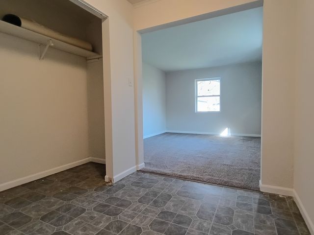 16325 Saint Louis Avenue, Markham, IL 60428