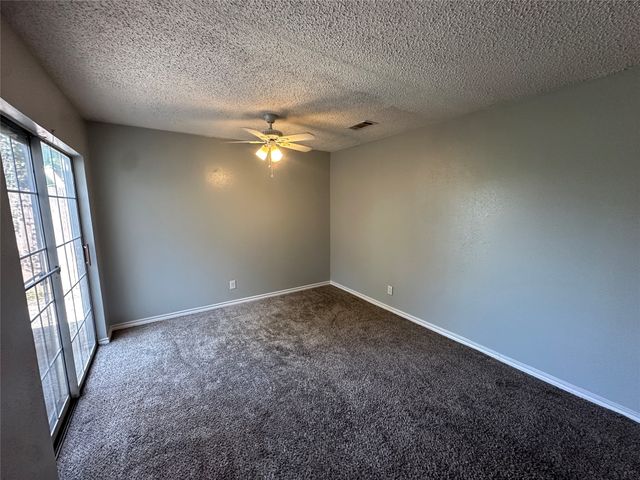 900 S Tennessee Street 15, Mckinney, TX 75069