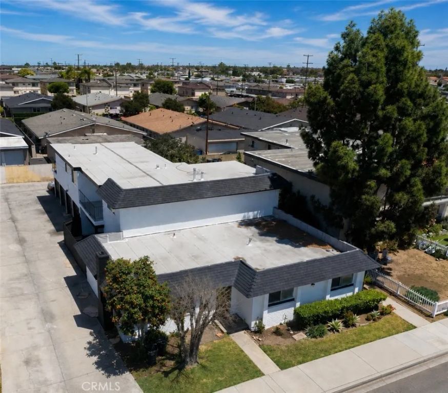 17414 Dairyview, Huntington Beach, CA 92647