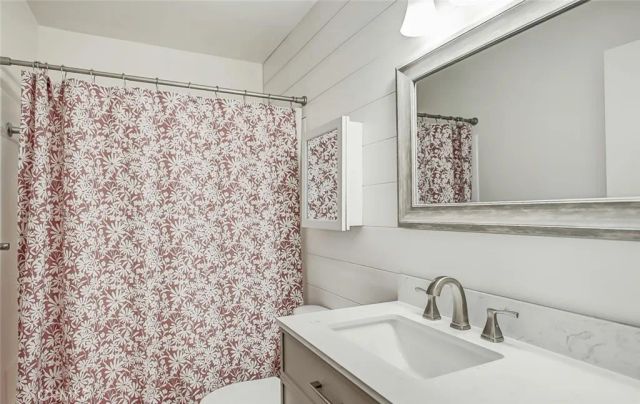 322 Orange Blossom, Irvine, CA 92618
