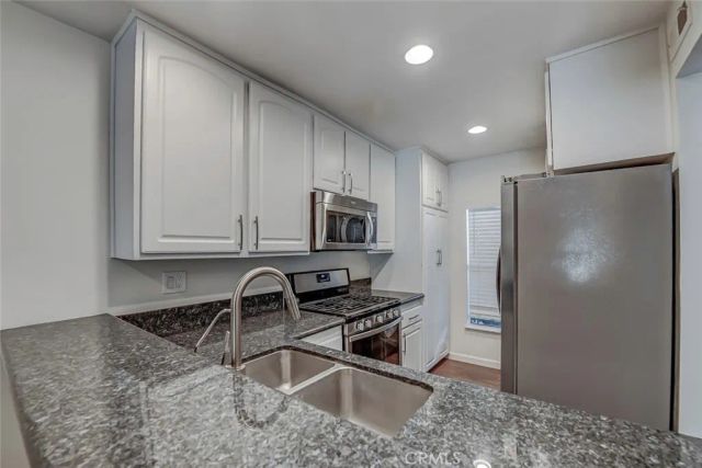 322 Orange Blossom, Irvine, CA 92618