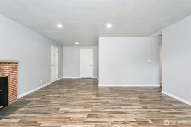 31327 12th Place S, Federal Way, WA 98003