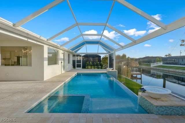 2514 SW 17th AVE, Cape Coral, FL 33914