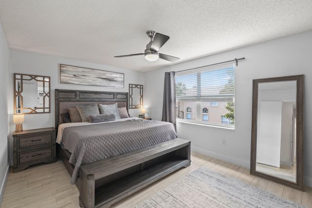 6939 Dawntree Court, Lake Worth, FL 33467