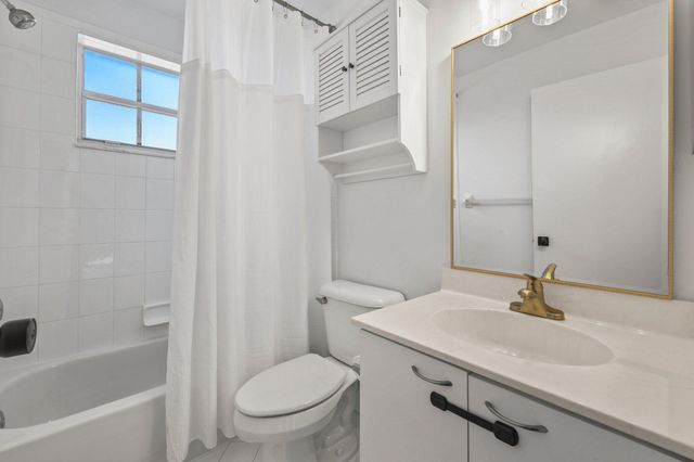 6939 Dawntree Court, Lake Worth, FL 33467