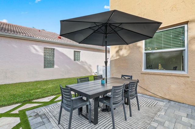 6939 Dawntree Court, Lake Worth, FL 33467