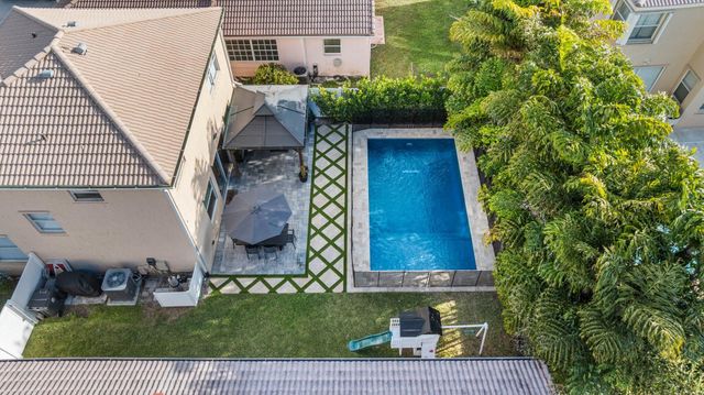 6939 Dawntree Court, Lake Worth, FL 33467