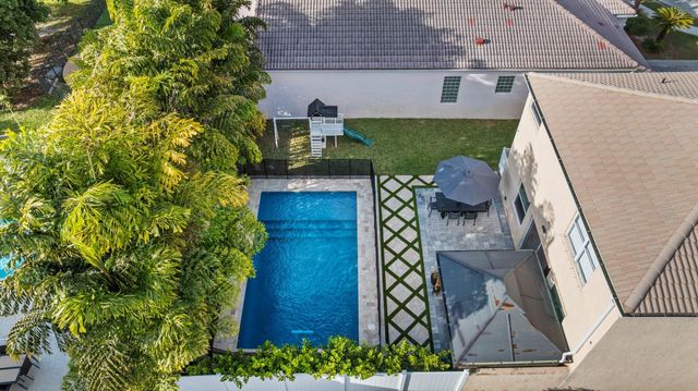 6939 Dawntree Court, Lake Worth, FL 33467