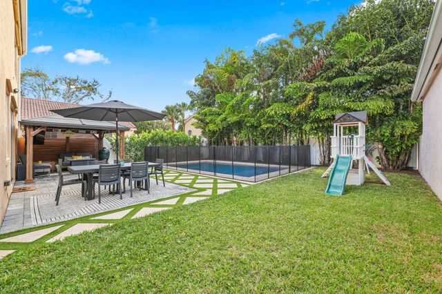 6939 Dawntree Court, Lake Worth, FL 33467