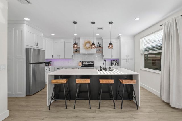 6939 Dawntree Court, Lake Worth, FL 33467