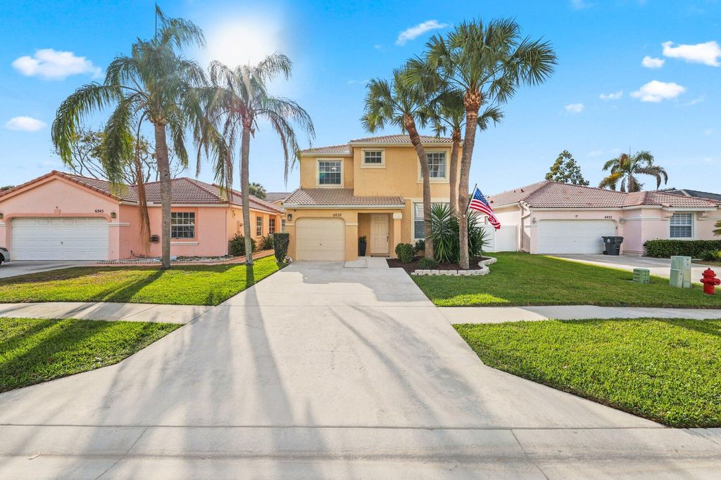 6939 Dawntree Court, Lake Worth, FL 33467