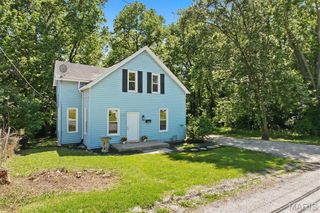 3027 Mayfield Avenue, Alton, IL 62002