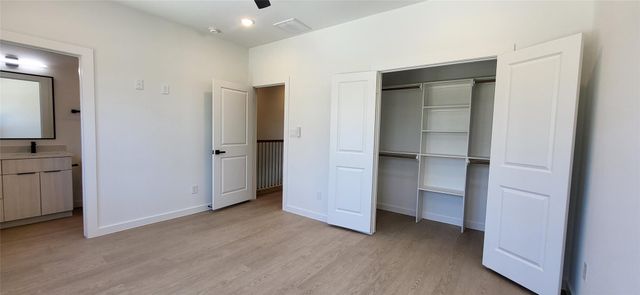 1033 North Lane A, Houston, TX 77088