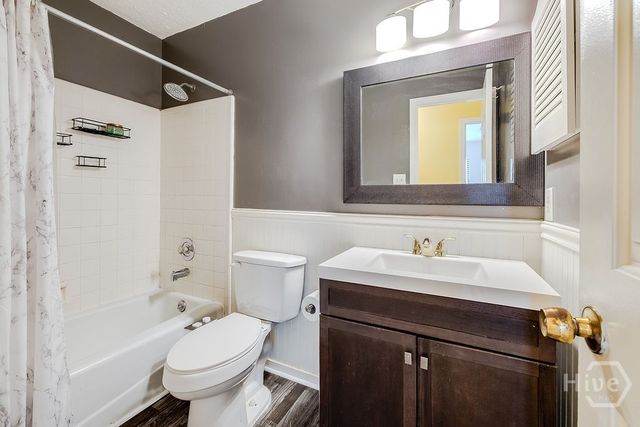 906 Mill Stream Court, Savannah, GA 31419